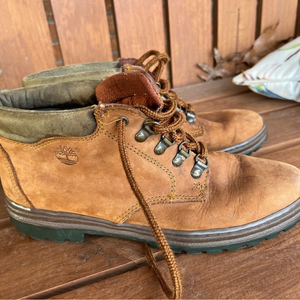 Timberland women’s ankle boots size 9